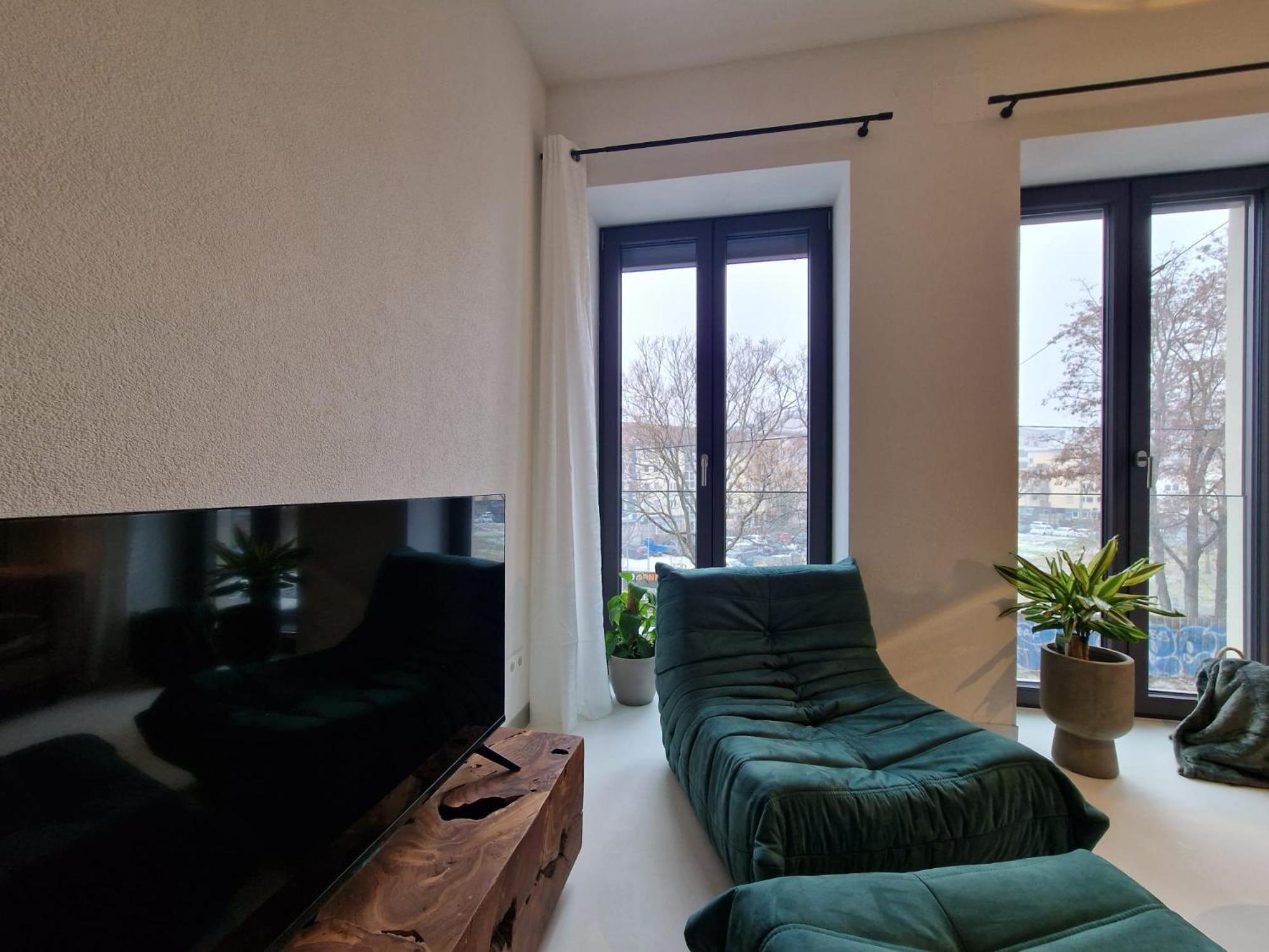 Stuttgart Lux Living - Stilvolles Wohnen Im Zentrum Chambre photo