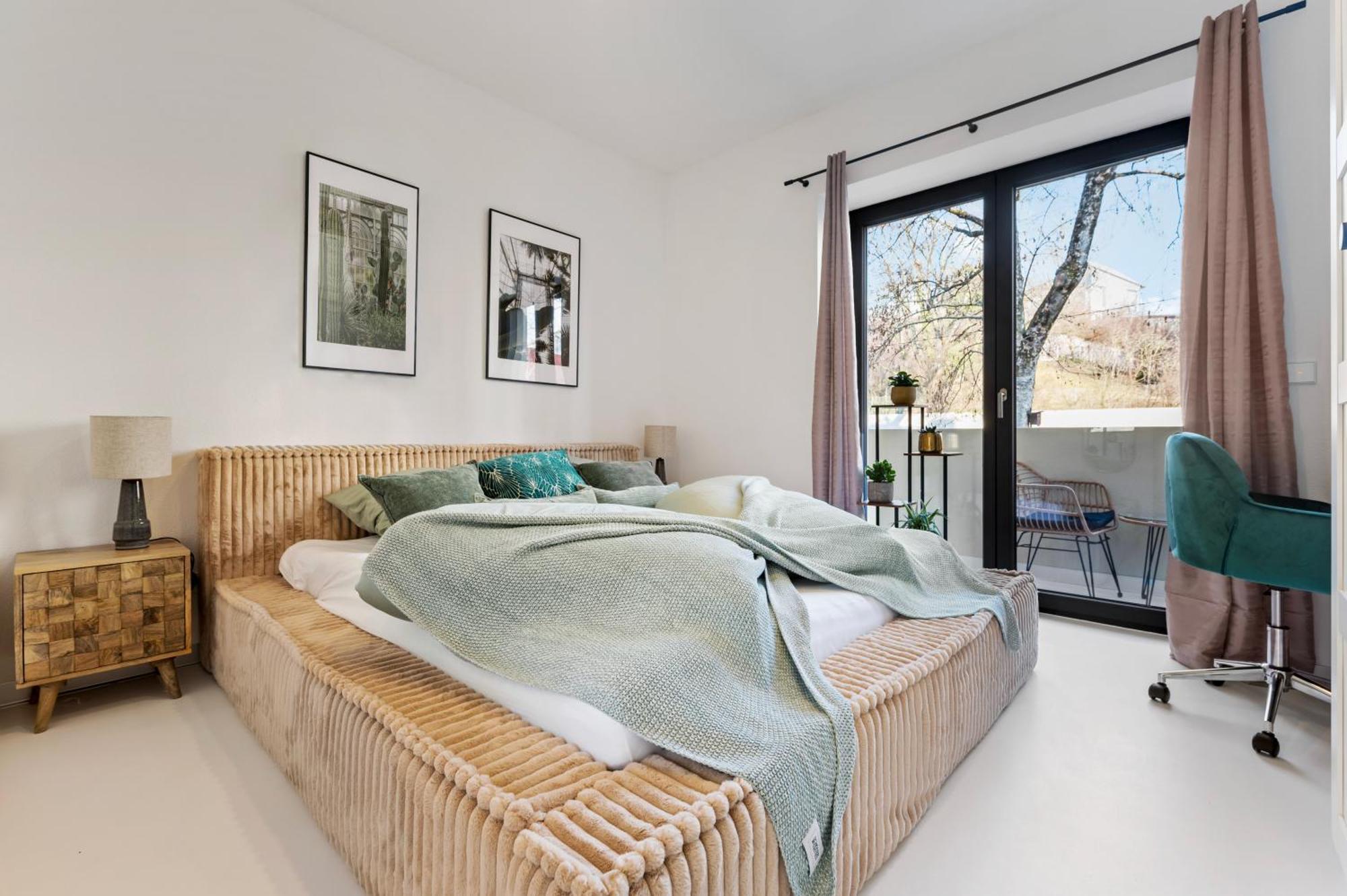 Stuttgart Lux Living - Stilvolles Wohnen Im Zentrum Extérieur photo