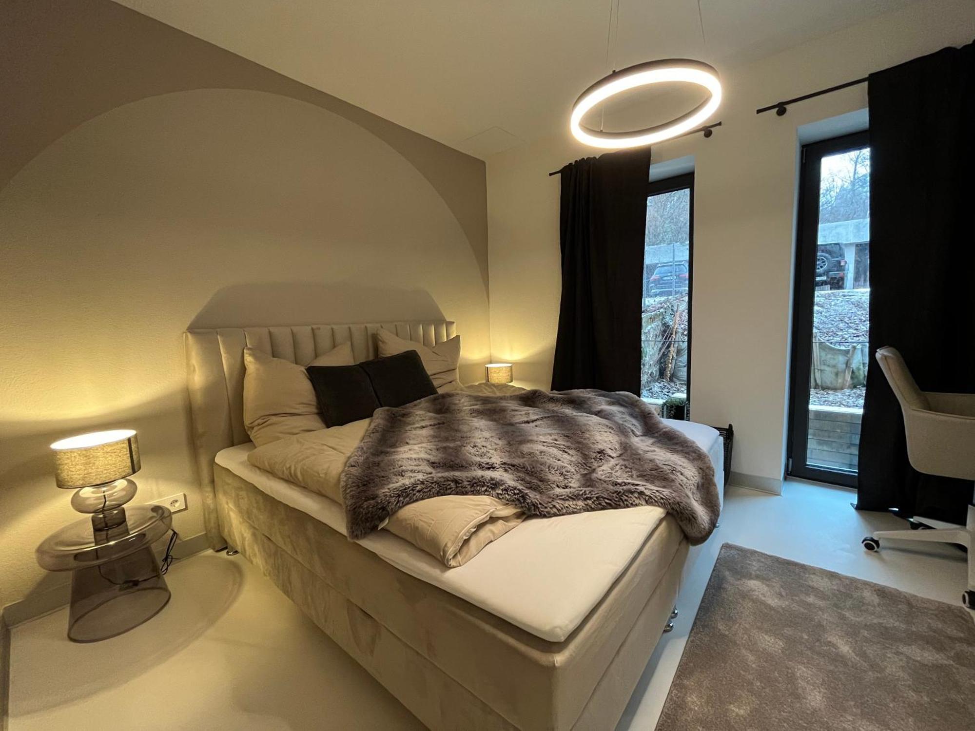 Stuttgart Lux Living - Stilvolles Wohnen Im Zentrum Chambre photo